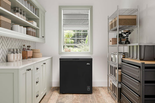 Freestanding Chest Freezer 199L 4 Star Rating Black